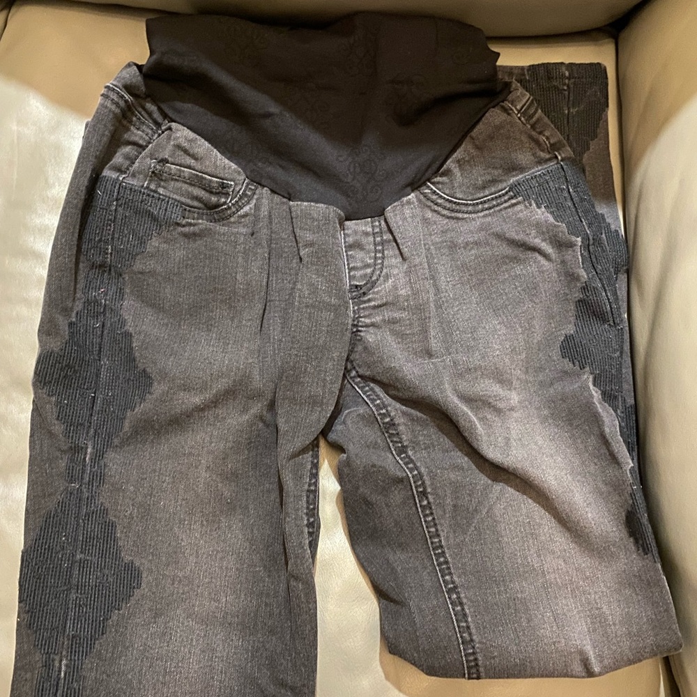 Jessica Simpson black Maternity Jeans